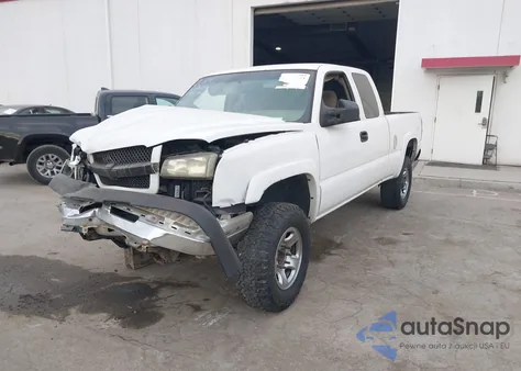 2003 Chevrolet Silverado 2500Hd Ls z USA, uszkodzony, nr VIN 1GCHC29U93E351959